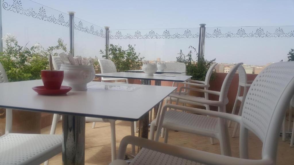 Hotel Al Amal Tiznit Eksteriør bilde